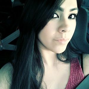 Meet your Posher, Veronica